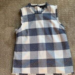 Women’s Banana Republic Size M Sleeveless Sweater/Top